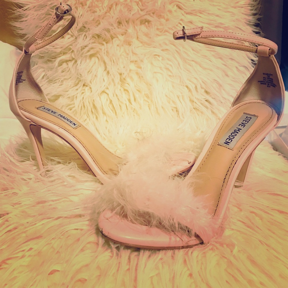 Steve Madden fur tip heeled sandal